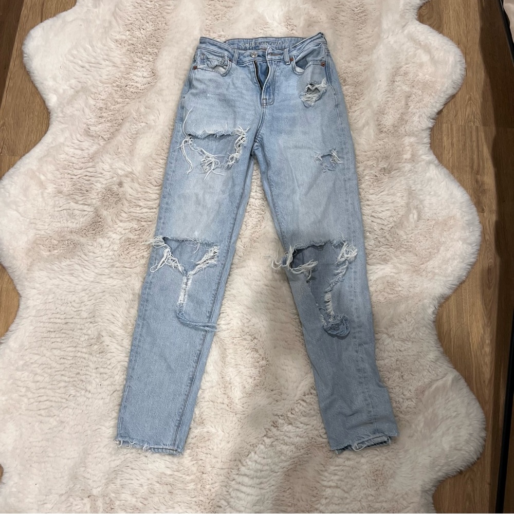 American eagle mom jeans